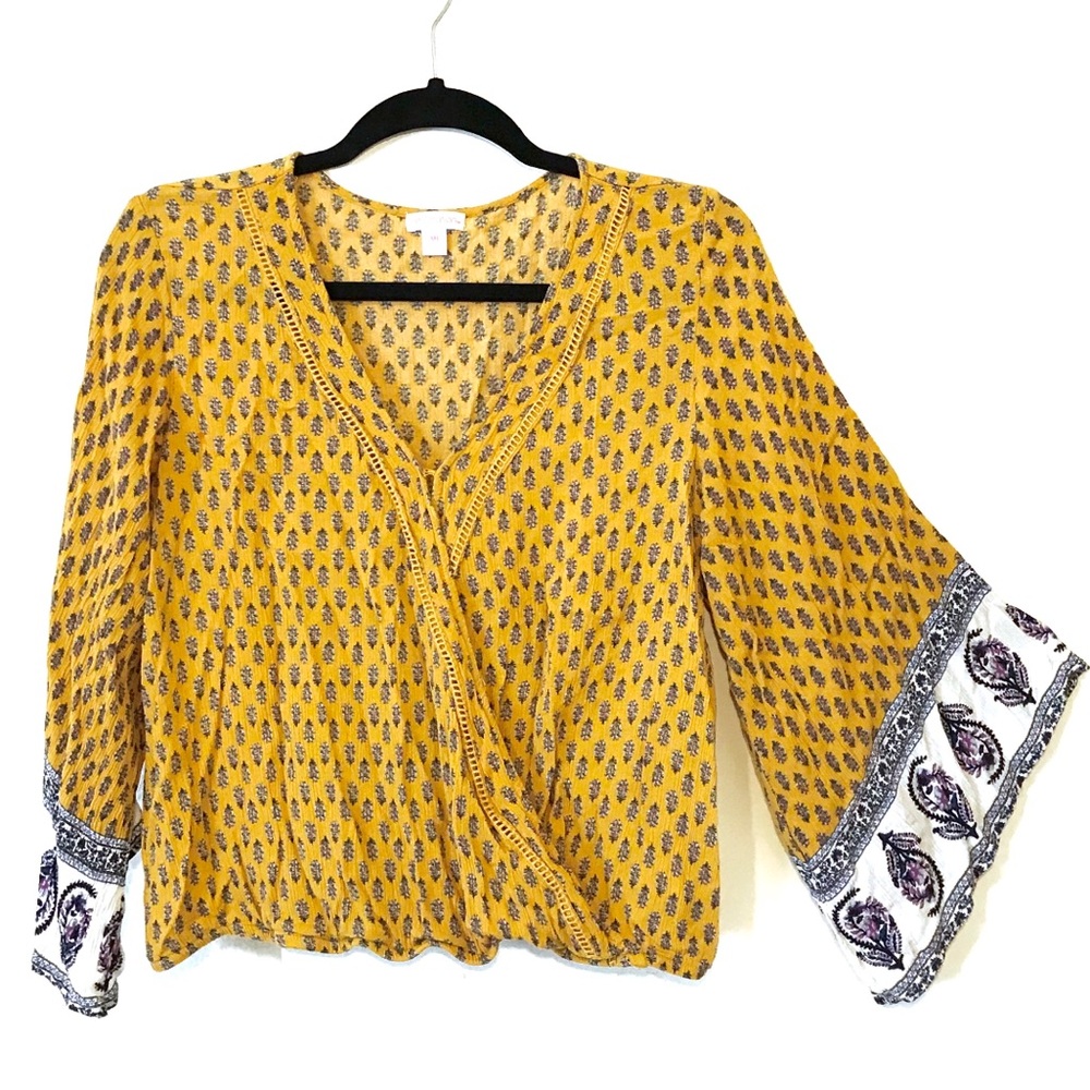 🎯 Xhiliration Flowy Crop Top